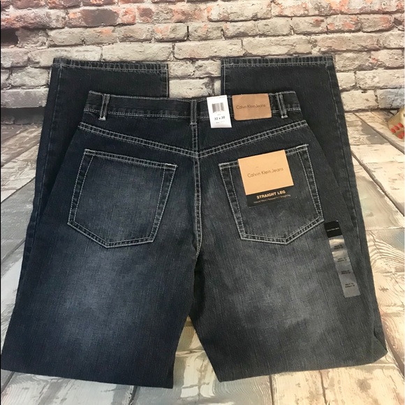 Calvin Klein NWT Straight Leg Dark Wash Jeans - Picture 2 of 7